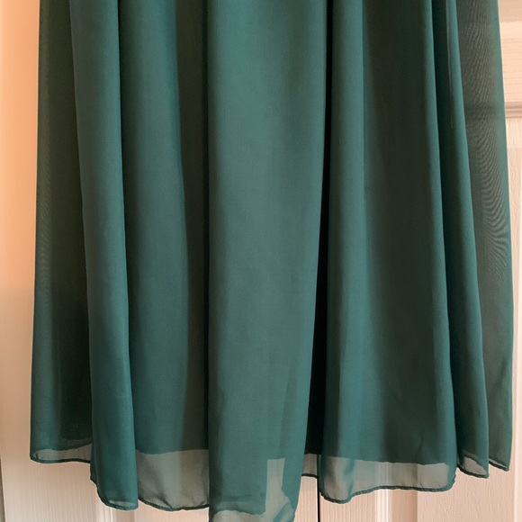 Hunter Green Grad Dress - Picture 4 of 11